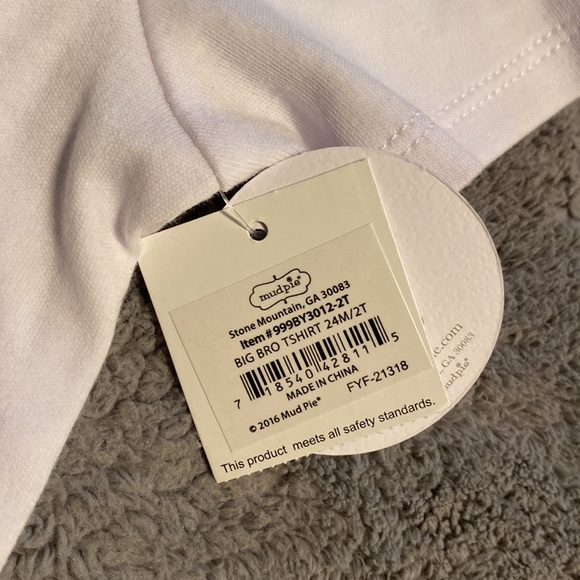 Brand new with tags Mudpie brand 24M/2T “Big Brother” T-shirt. - Picture 3 of 4